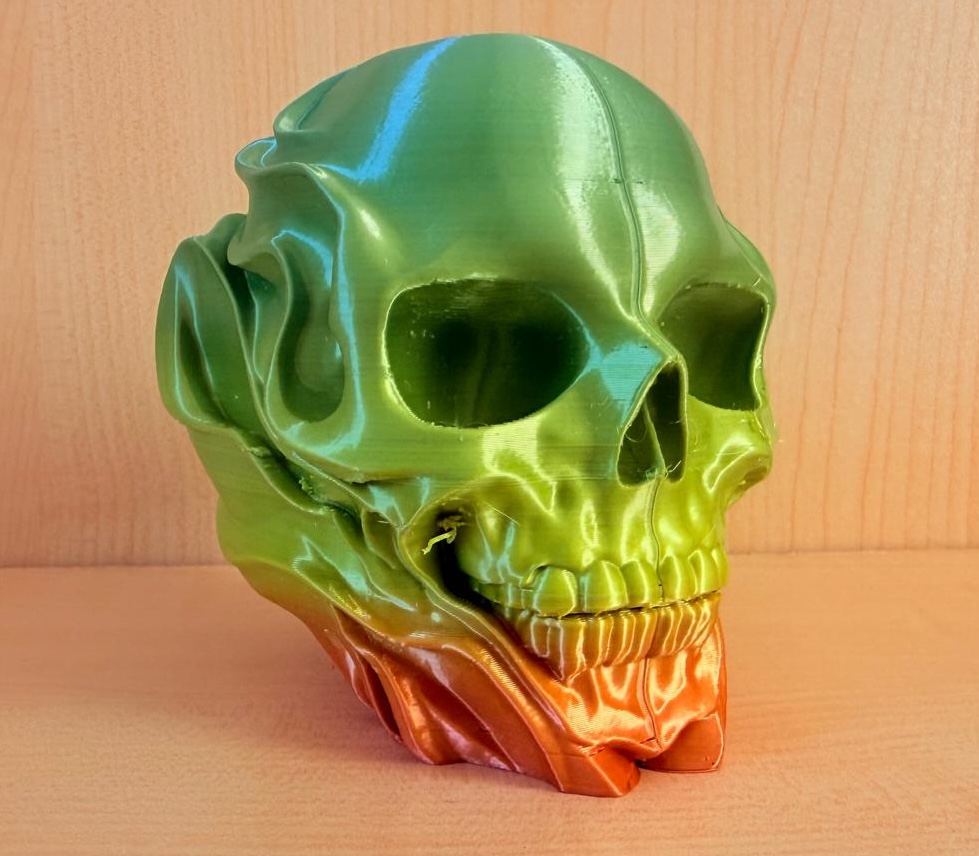Multicolour skull